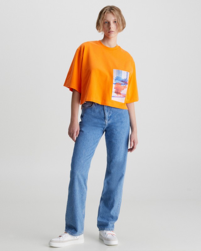 casual embroidered T-shirt