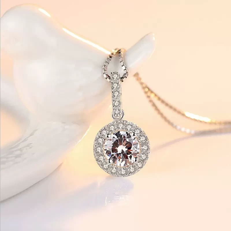 Moissanite sterling silver four-claw micro-inlaid necklace female round 1 carat diamond pendant collarbone lettering gift for girlfriend